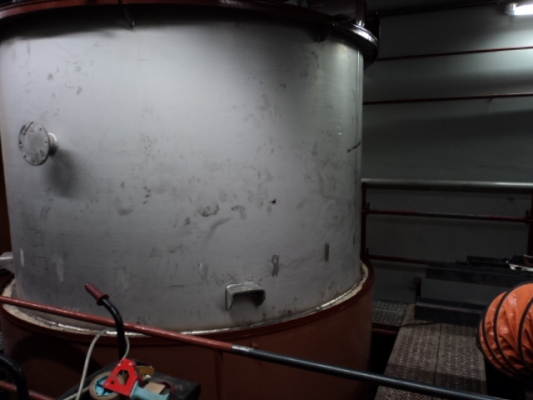 Job in the spotlight – adjusting chocolate tanks of 31 years old