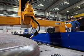 Plasma cutting of dished heads