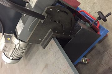 Lasafschuinmachine toelevering