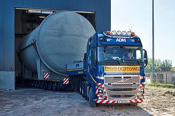 Transport tank