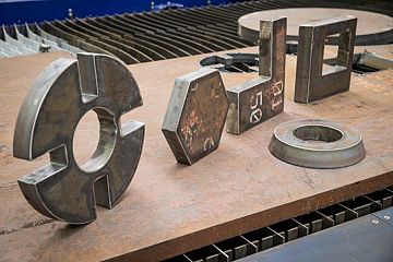 Plasma cutting